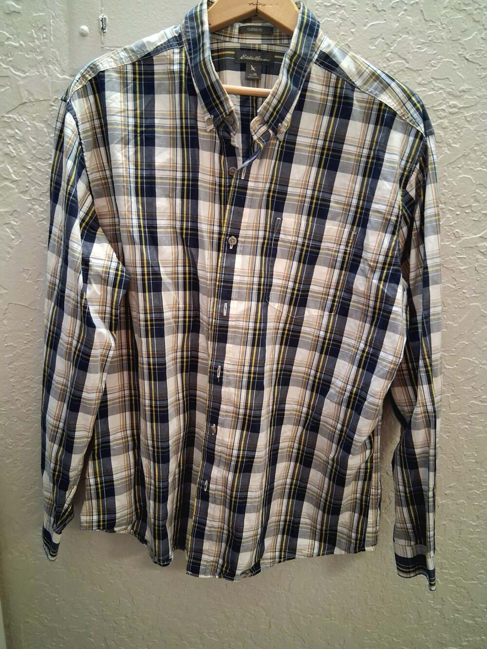 Eddie Bauer Classic Fit Mens XL Long Sleeve Button Down Plaid Shirt